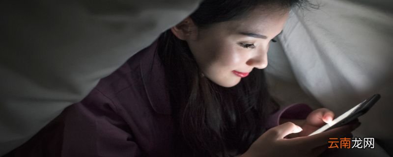 下巴长粉刺是什么原因 为什么下巴会长粉刺