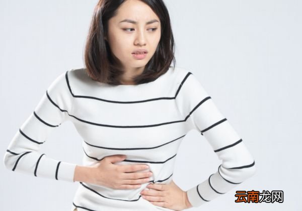 下巴长粉刺是什么原因 为什么下巴会长粉刺