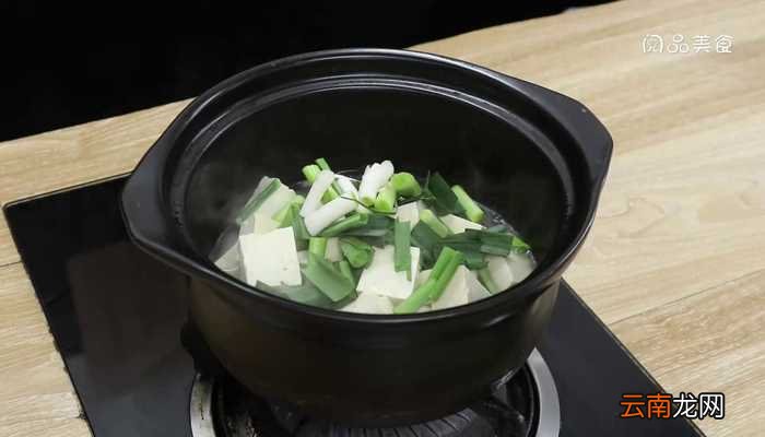 羊肉豆腐蒜煲怎么做 羊肉豆腐蒜煲做法