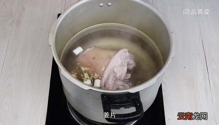 香酥蹄膀的做法 香酥蹄膀怎么做