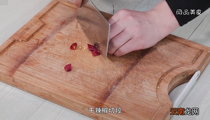 爆炒茼蒿的做法 爆炒茼蒿怎么做