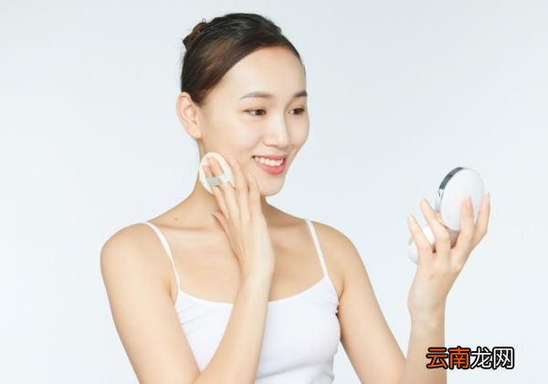 气垫BB用洗面奶可以洗掉吗 洗面奶卸BB霜的影响