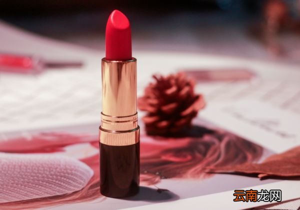 夏天口红融化了怎么办 夏天怎么防止口红融化
