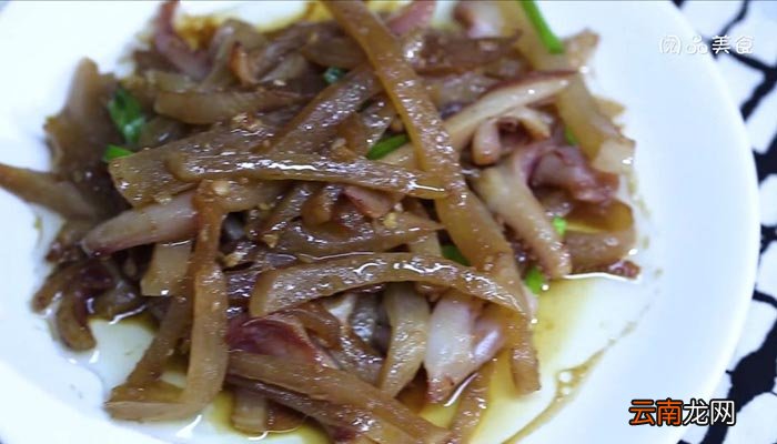 泡萝卜炒鱿鱼 泡萝卜炒鱿鱼的做法