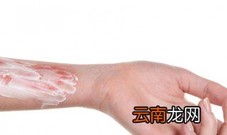 被烫伤后正确的处理方法是 三度烫伤应该如何处理