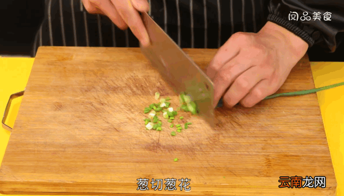 三鲜饺子做法，三鲜饺子怎么做