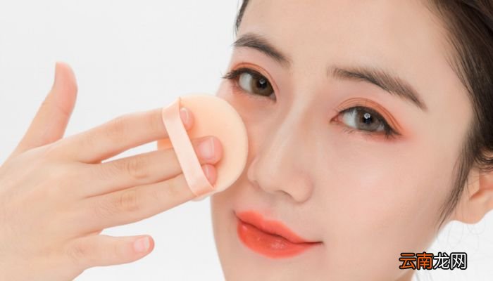 粉饼3年了还能用吗粉饼3年了还能继续使用吗