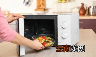 美的微波炉怎么解冻 美的微波炉如何解冻