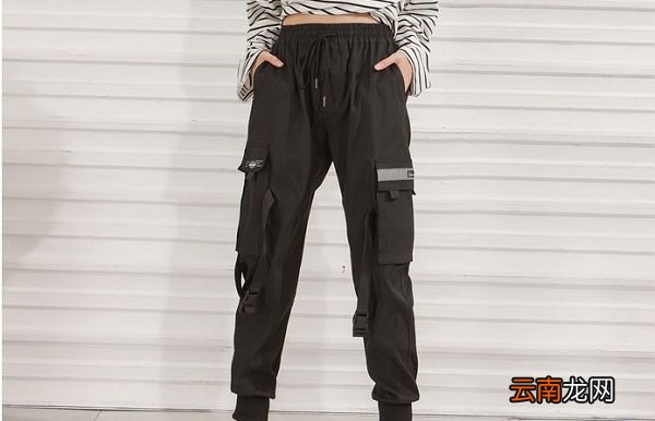 aj1蒂芙尼绿怎么穿搭 aj1蒂芙尼绿怎么搭配裤子