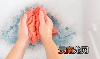 衣服上的火龙果汁怎么洗掉 如何洗掉衣服上的火龙果汁