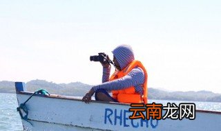 为什么水上救生衣都是橙黄色 水上救生衣都是橙黄色的原因