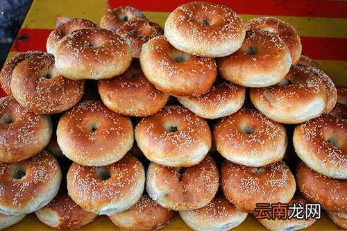 新疆烤馕用什么做的 新疆烤馕怎么做