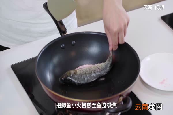 鲫鱼豆腐汤的做法 鲫鱼汤的做法