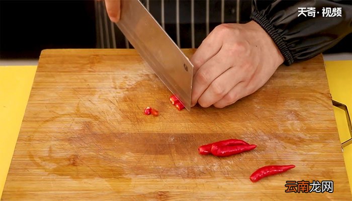 四季豆回锅肉的做法 四季豆回锅肉怎么做