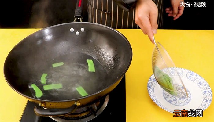 四季豆回锅肉的做法 四季豆回锅肉怎么做