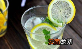柠檬干片泡水的功效和作用 对人体有什么好处