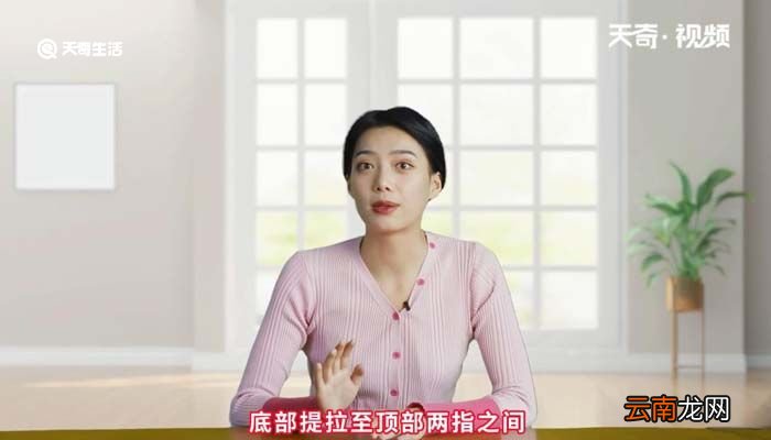 皮筋手链怎么编 皮筋手链怎样编