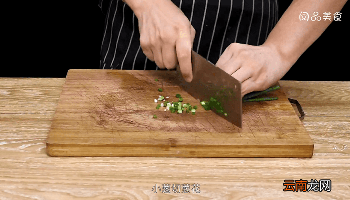 黄豆芽炒粉条 黄豆芽炒粉条的做法