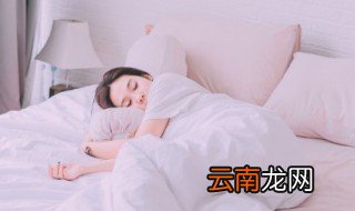 梦见大鱼塘里有很多鱼与蛇 梦见大鱼塘里有很多鱼与蛇的含义