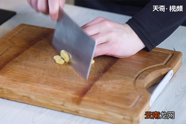爆炒麻辣牛肉丝的做法 牛肉的好吃做法
