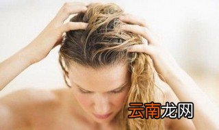 头发出油掉发什么原因 怎么引起的