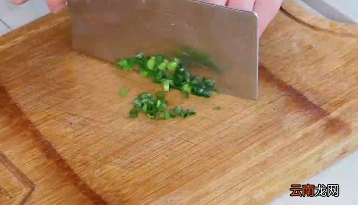 西红柿炖猪肉如何做西红柿炖猪肉的做法