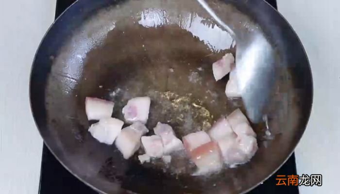 西红柿炖猪肉如何做西红柿炖猪肉的做法