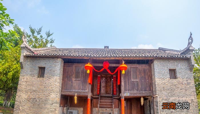 南方干栏式建筑主要分布在什么地区 干栏式建筑为什么分布在南方