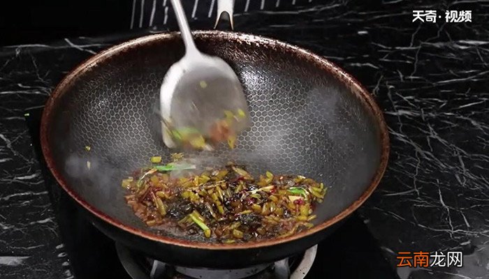 家常扒五花肉的做法 怎么做家常扒五花肉