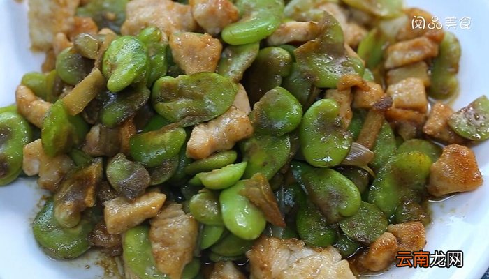 蚕豆炒鸡丁如何做 蚕豆炒鸡丁的做法
