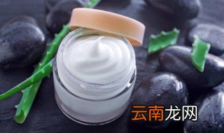 为什么日霜和晚霜要分开使用 了解其中详情让你轻松保养皮肤