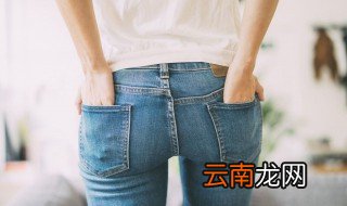 牛仔裤怎么搭配衣服好看 这3种搭配超好看