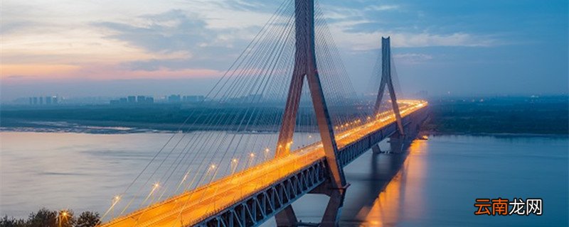 南京长江大桥是古建筑吗 南京长江大桥是古建筑物吗