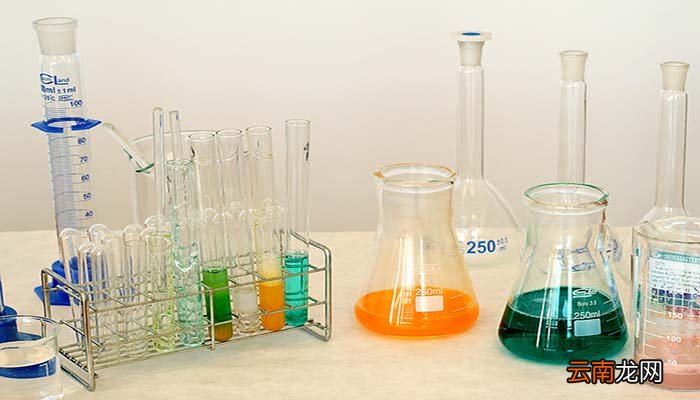 铝与硫酸铜溶液反应的化学方程式铝与硫酸铜溶液反应的化学方程式是啥