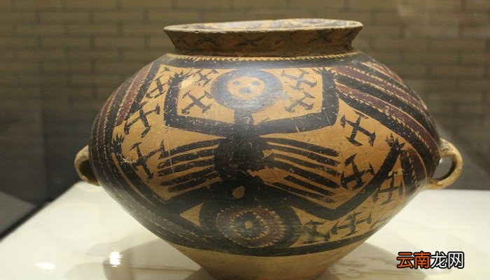 三年级陶罐和铁罐的主要内容 三年级陶罐和铁罐的主要内容是什么