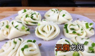 花卷的几种拧法图解 三种花卷的拧法步骤