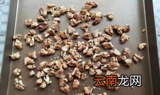 怎样用烤箱烤核桃 如何用烤箱烤核桃
