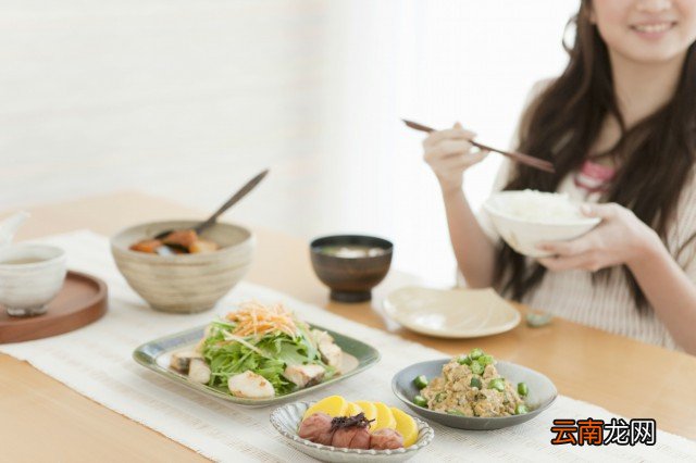 28天断食减肥法 这里有几点需要提醒你