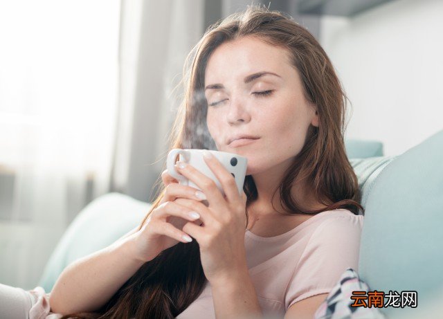 什么时候喝水能减肥胖人怎么喝瘦得快