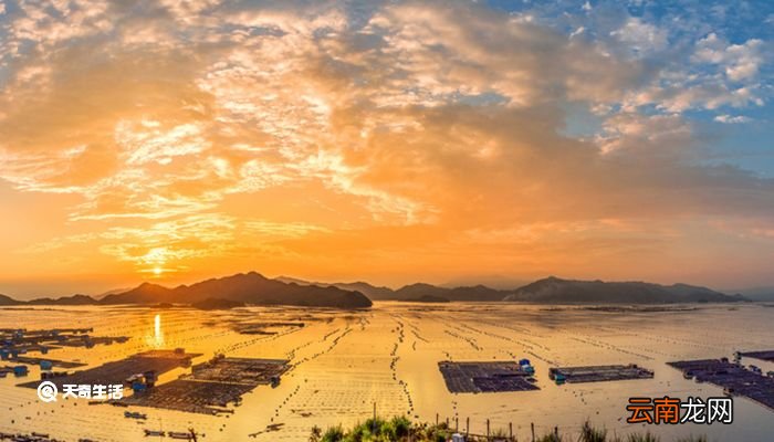 日月同辉比喻什么意思 日月同辉是什么意思