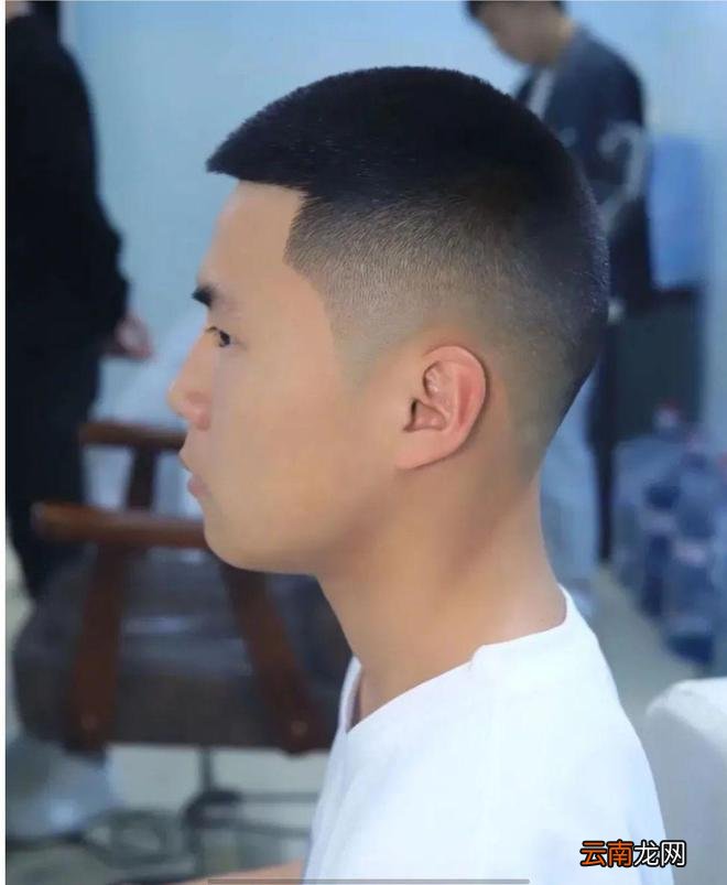 清爽帅气男士发型18款，天热这样剪就对了，你也可以变型男