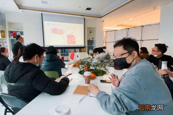 他揭开1.6亿中国男人的痛