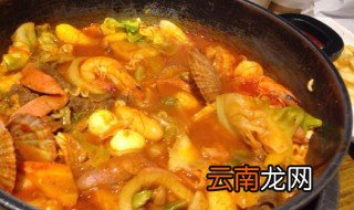 韩式年糕海鲜锅步骤 韩式年糕海鲜锅的做法及步骤