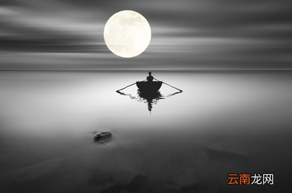 念奴娇过洞庭赏析 念奴娇过洞庭艺术手法