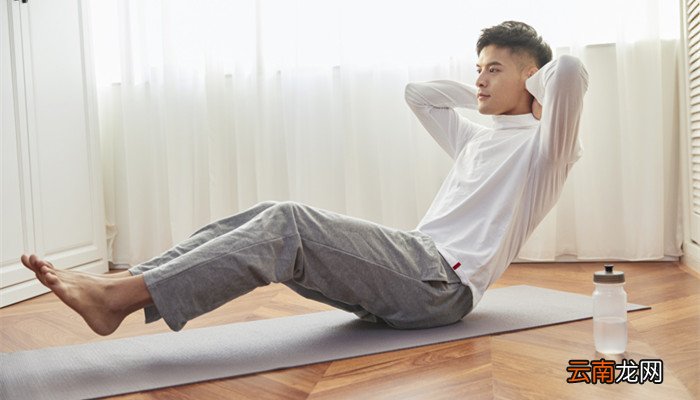 仰卧起坐的危害 仰卧起坐伤腰椎和颈椎是真的吗