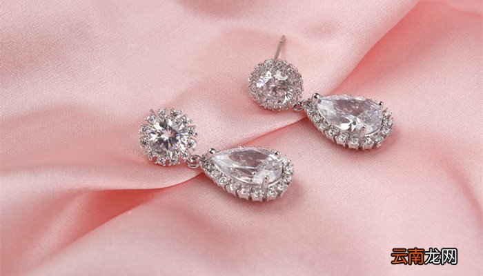 通灵珠宝和莱绅通灵的区别 莱绅通灵和通灵珠宝有区别吗