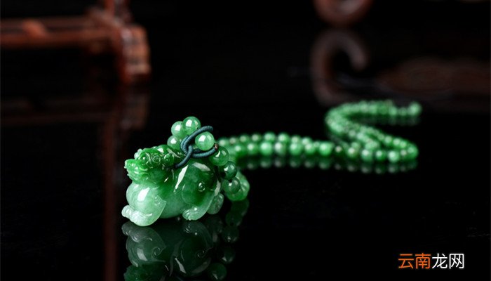 祖母绿和翡翠有什么区别 祖母绿和翡翠有啥区别