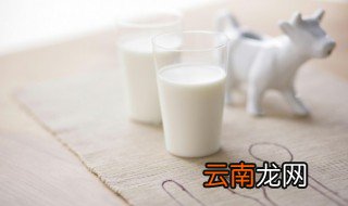 纸袋装的牛奶可以放微波炉吗 纸袋装的牛奶能放微波炉吗
