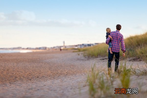 孩子不亲近爸爸怎么办 孩子不亲近爸爸的原因