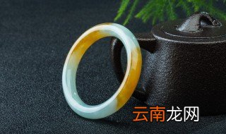 纯白色手镯都有什么材质 白色镯子是什么材质